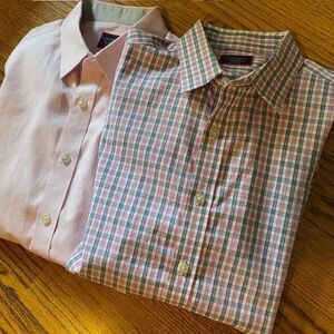2 UNTUCKit Shirts Mens Medium Pink Blue White Long Sleeve Button Up Casual